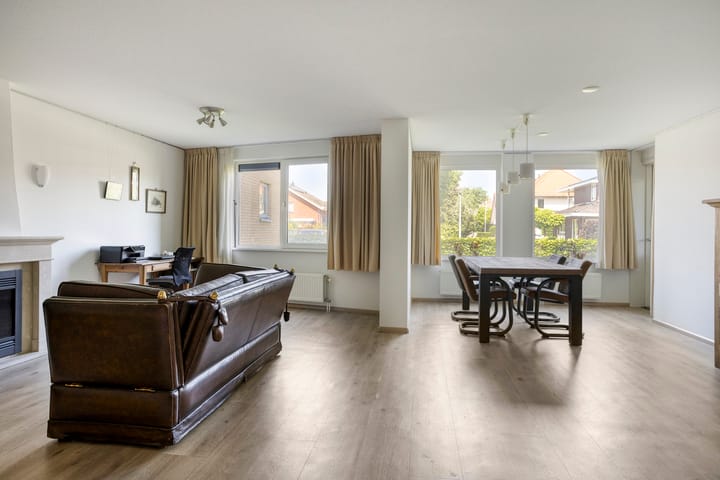 Photo 6 of Jan van Elburgstraat 9