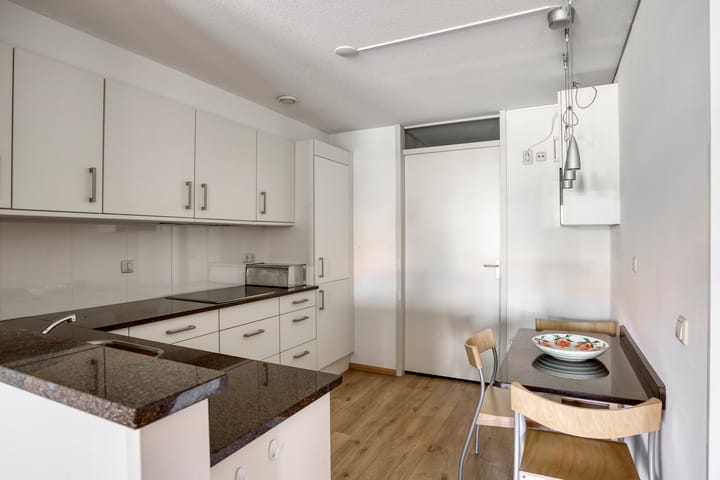 Photo 8 of Jan van Elburgstraat 9