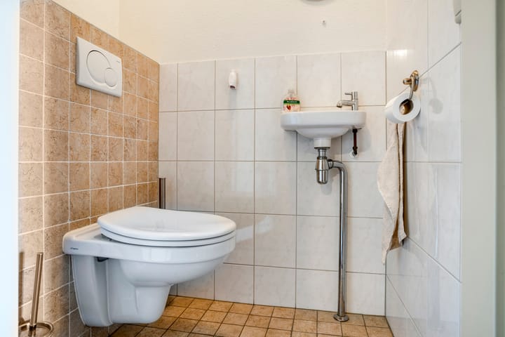 Photo 19 of Jan van Elburgstraat 9