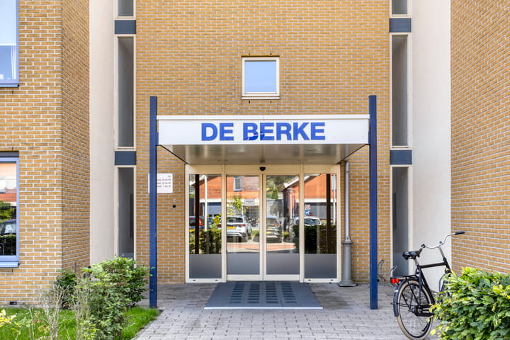 Photo 21 of Jan van Elburgstraat 9