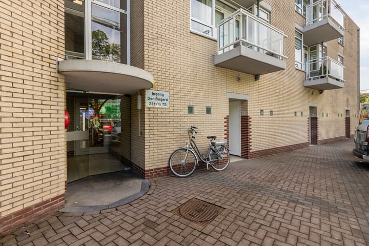 Foto 2 van Den Bogerd 35