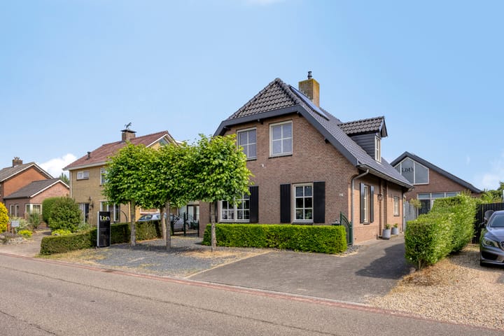 Molenweg 32-A main image