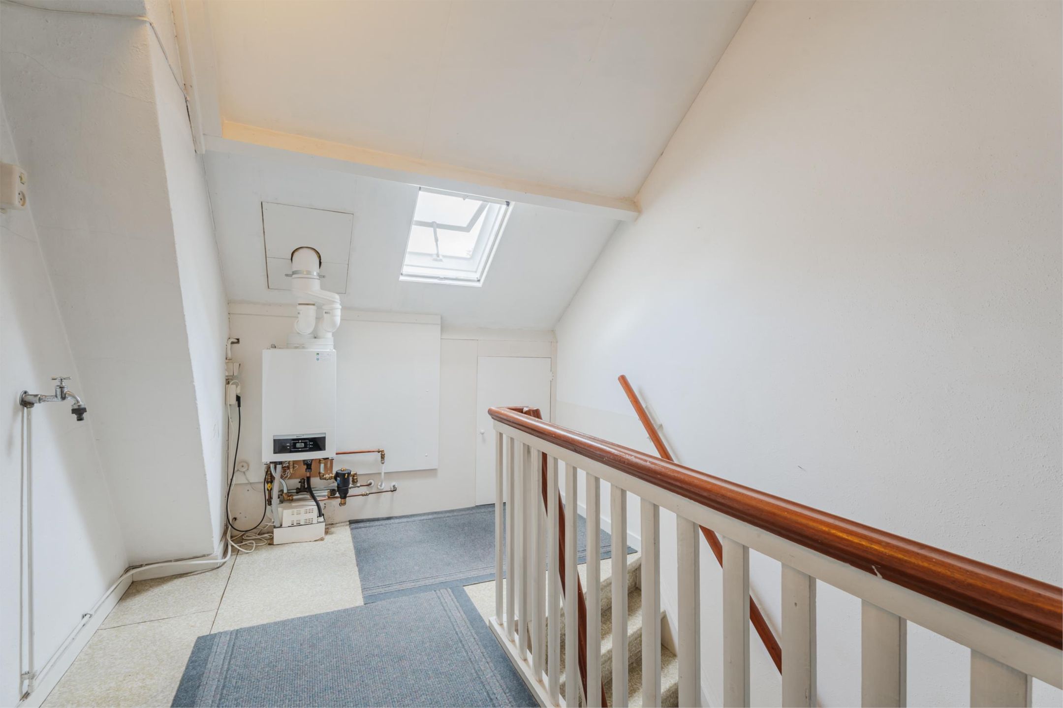 Foto 36 van Van Huevenstraat 1