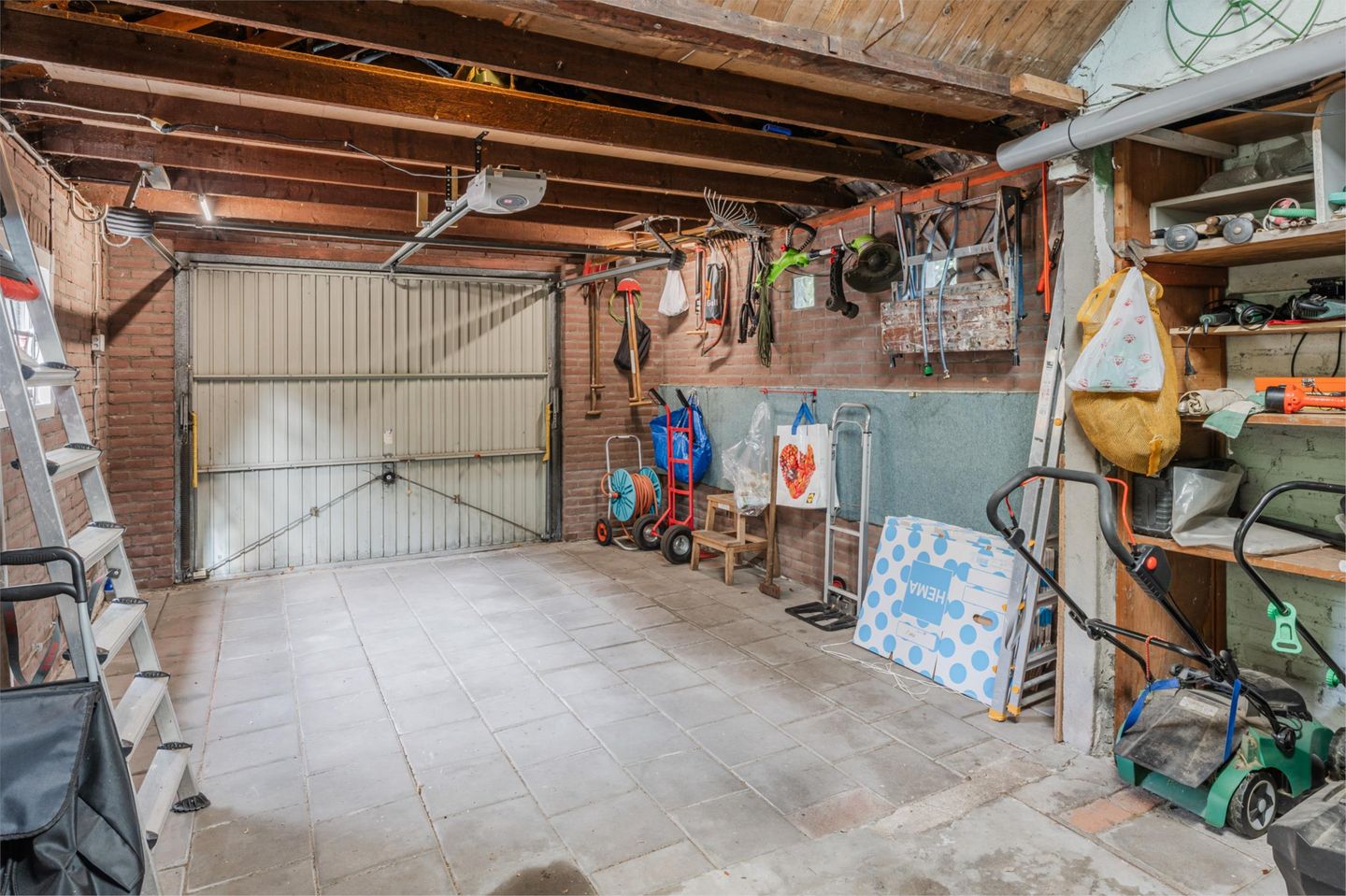 Foto 40 van Van Huevenstraat 1