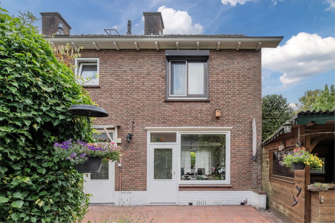 Foto 46 van Van Huevenstraat 1