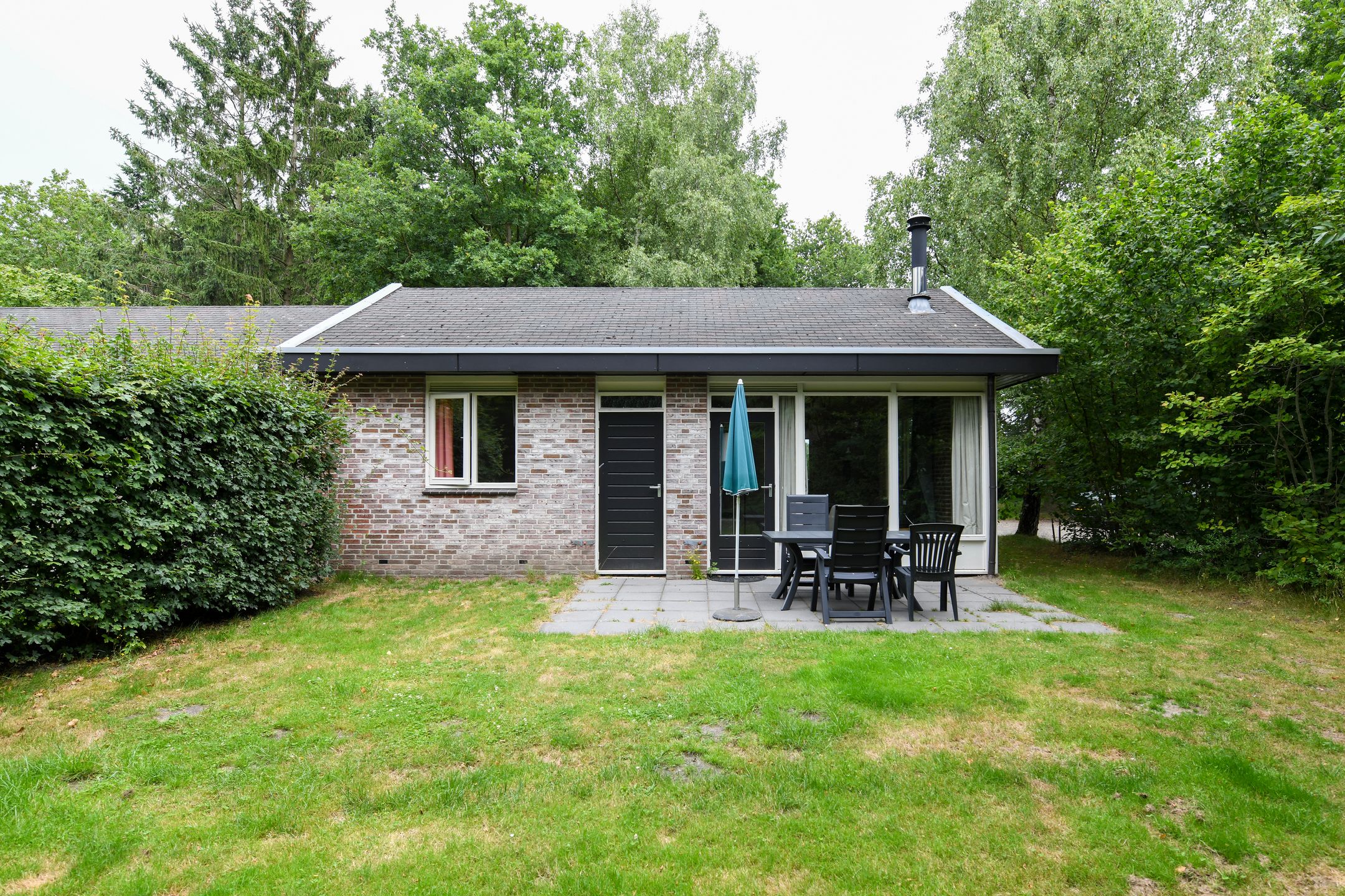2-bedroom freehold villa in Aalden — photo 1 of 5