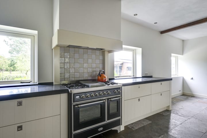 Foto 22 van Waalseweg 84