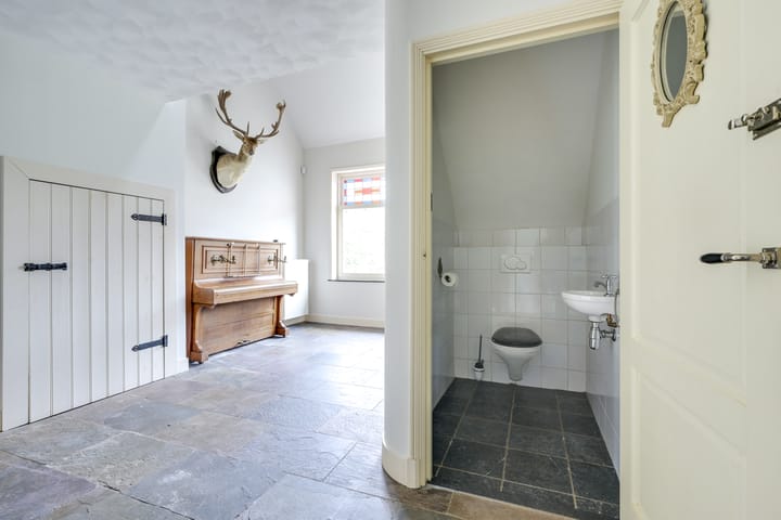 Foto 27 van Waalseweg 84