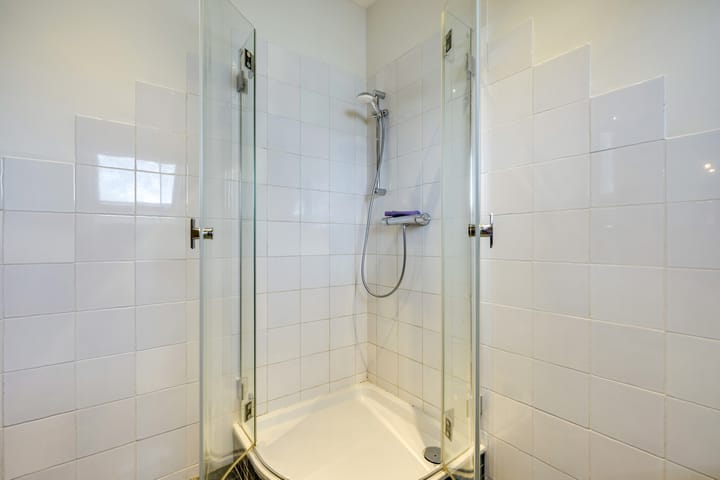 Foto 40 van Waalseweg 84