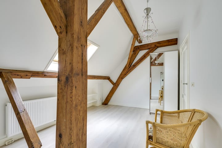 Foto 45 van Waalseweg 84