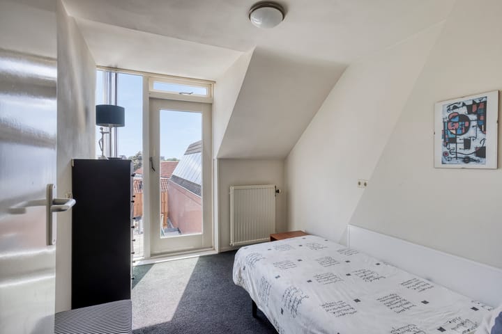 Foto 19 van Leenderweg 92