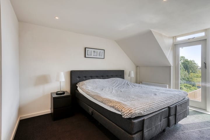 Foto 20 van Leenderweg 92