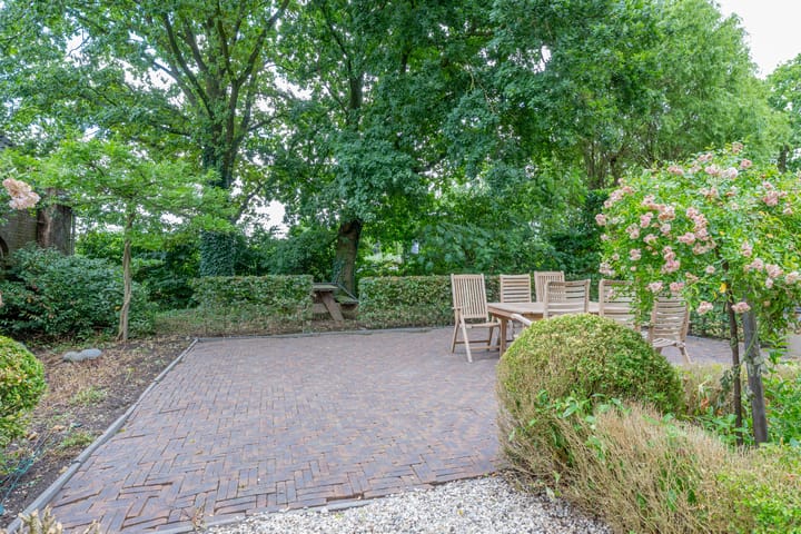 Foto 69 van Waalseweg 84