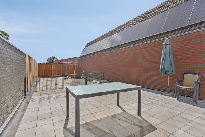 Foto 30 van Leenderweg 92