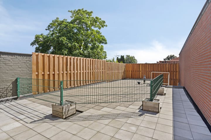 Foto 31 van Leenderweg 92