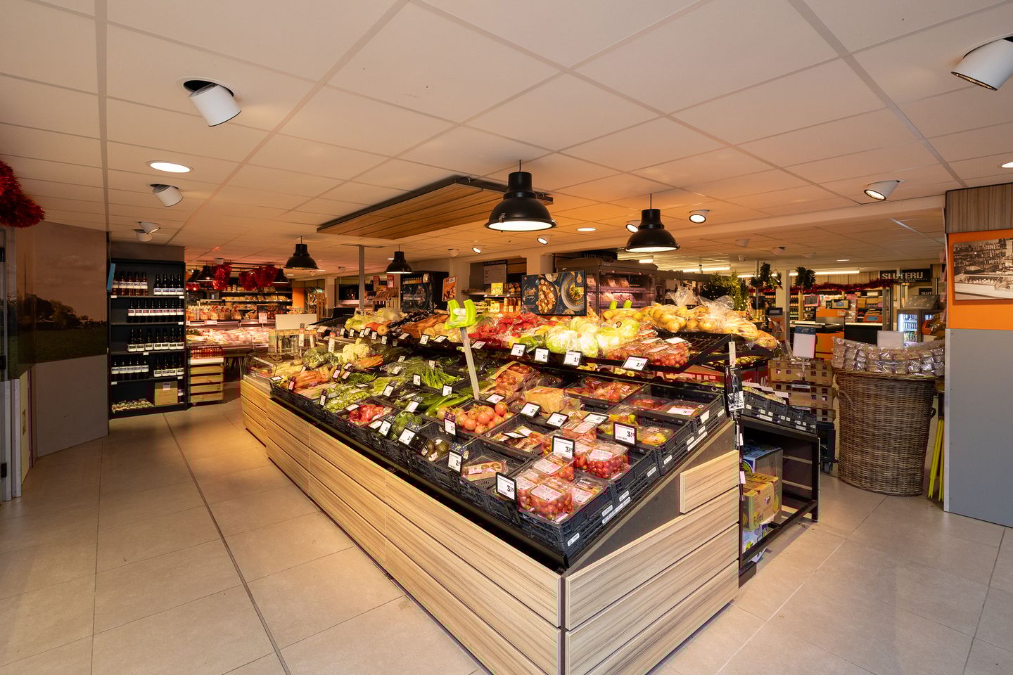 Bekijk foto 3 van Deken Zondaglaan 55