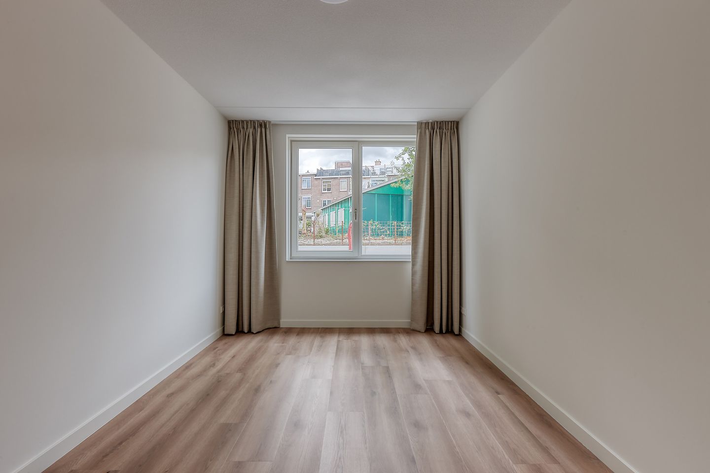 Photo 10 of Ouverturestraat 36-A