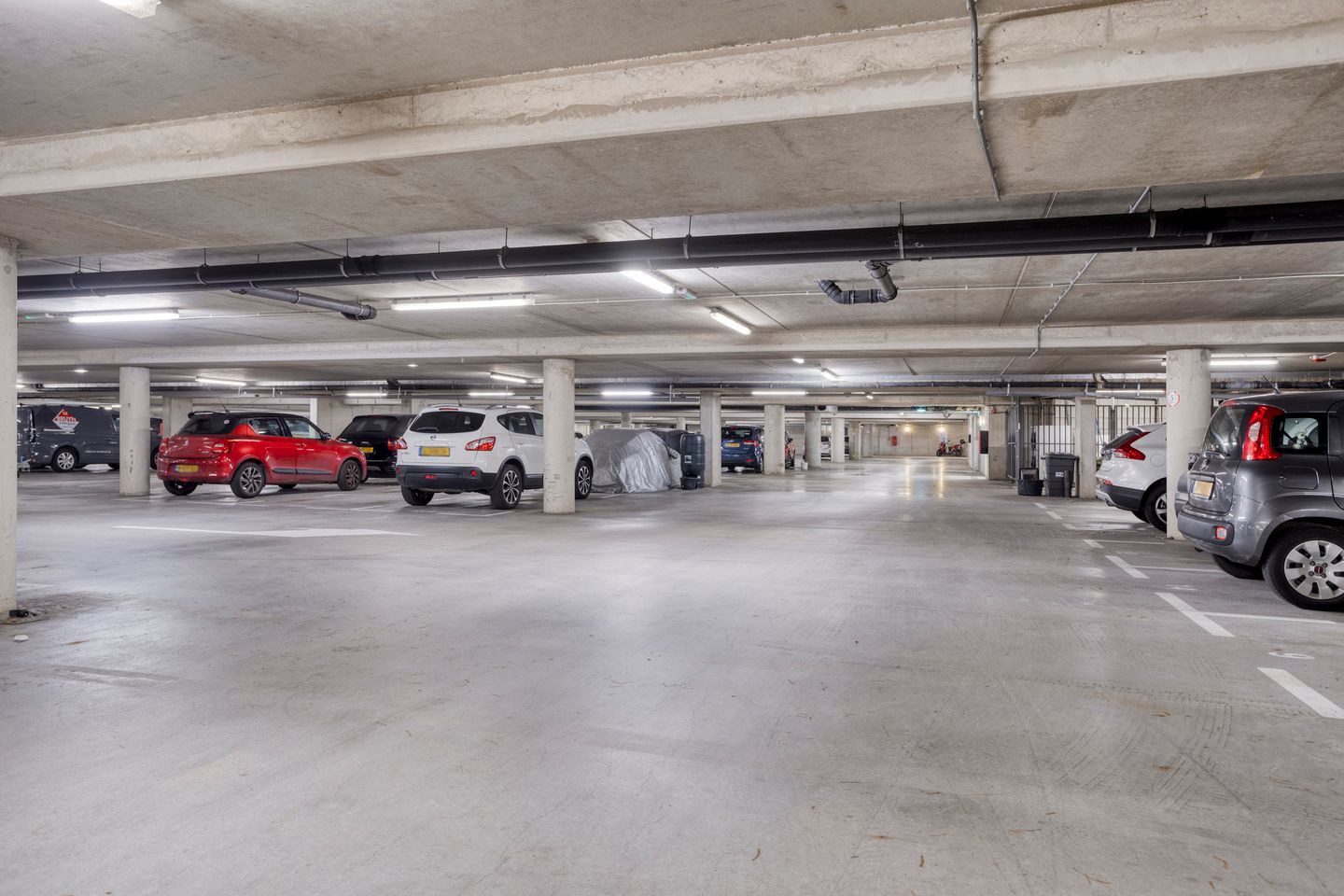 Foto 20 van Admiraalsplein 97