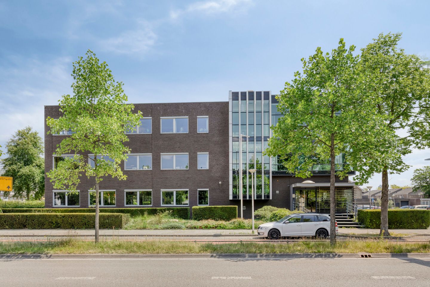 View photo 2 of Beukenlaan 135
