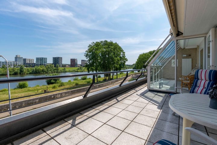 Foto 2 van Venrayseweg 43