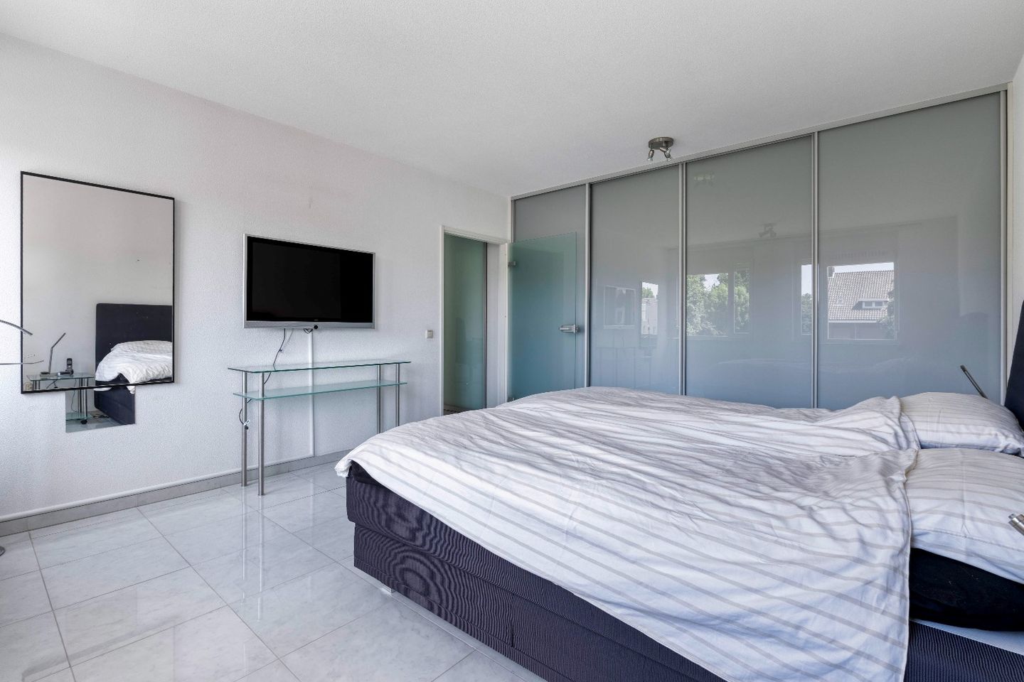 Photo 14 of Venrayseweg 43