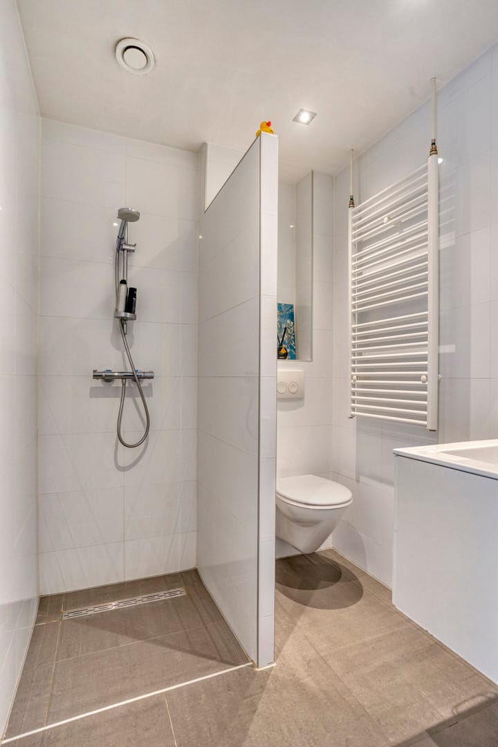 Foto 16 van Van der Hoopstraat 37-1