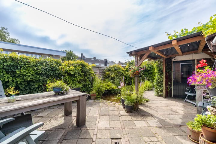 Foto 19 van Johanna van Burenlaan 12