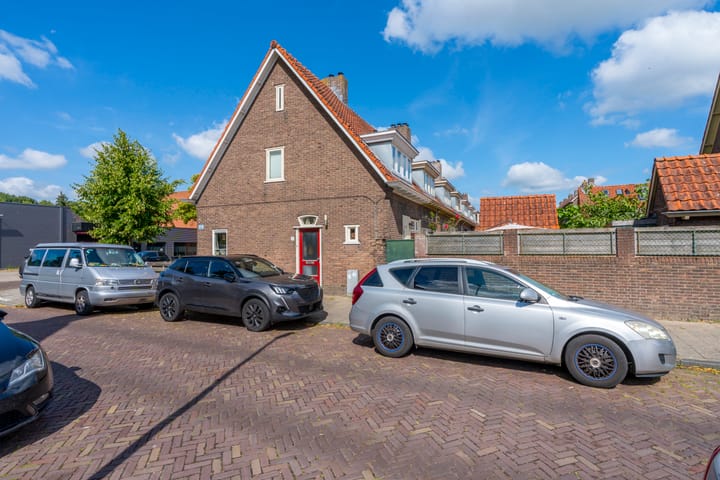 Foto 3 van Luit Blomstraat 2