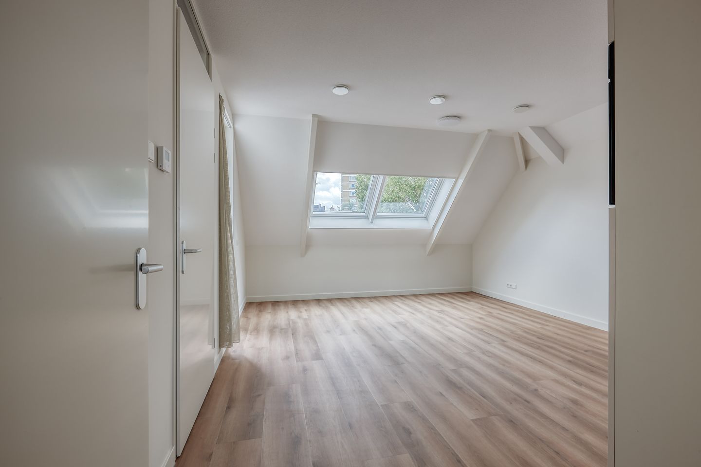 Foto 4 van Ouverturestraat 36-D