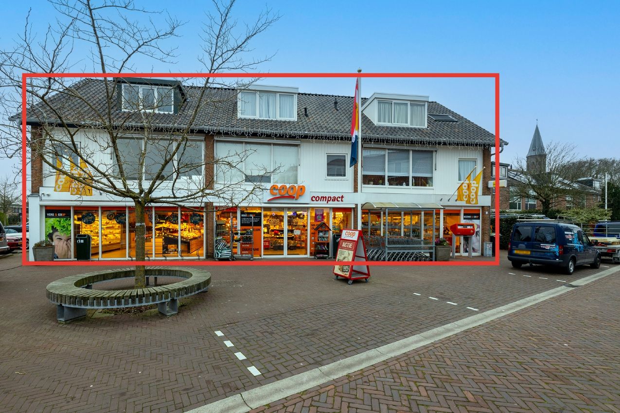 Bekijk foto 1 van Deken Zondaglaan 55
