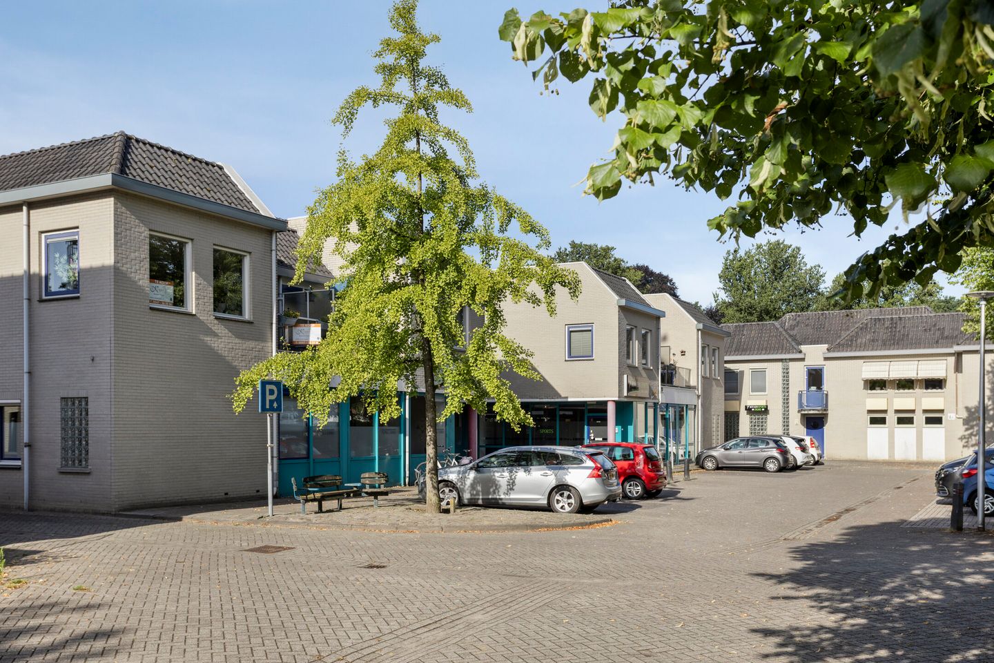 Foto 40 van Burgemeester de Beaufortplein 20