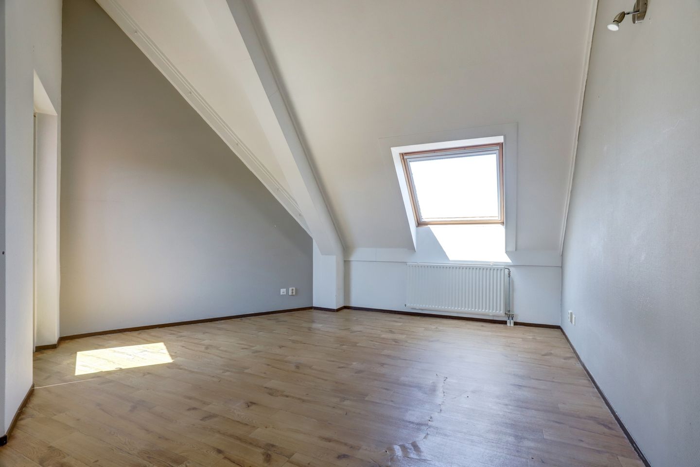 Foto 19 van Kerkplein 124