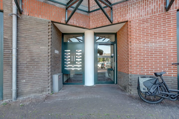 Foto 44 van Kerkplein 124