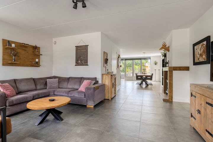 Photo 14 of Arent van Gentlaan 43