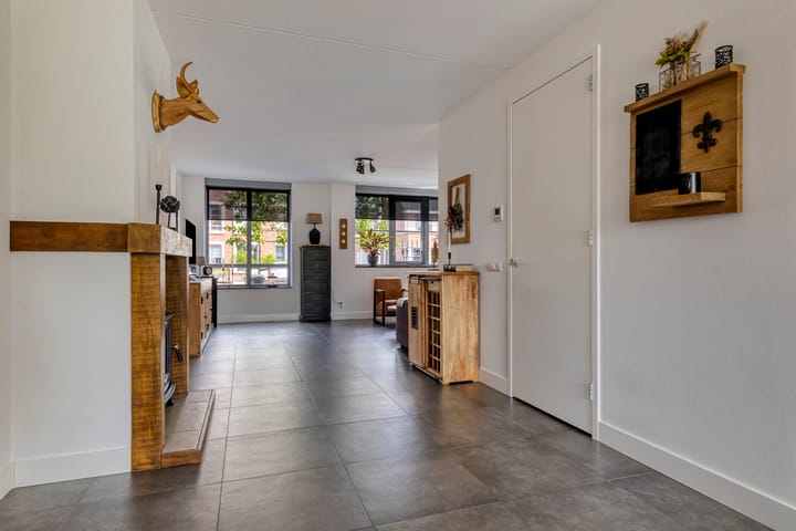 Photo 17 of Arent van Gentlaan 43