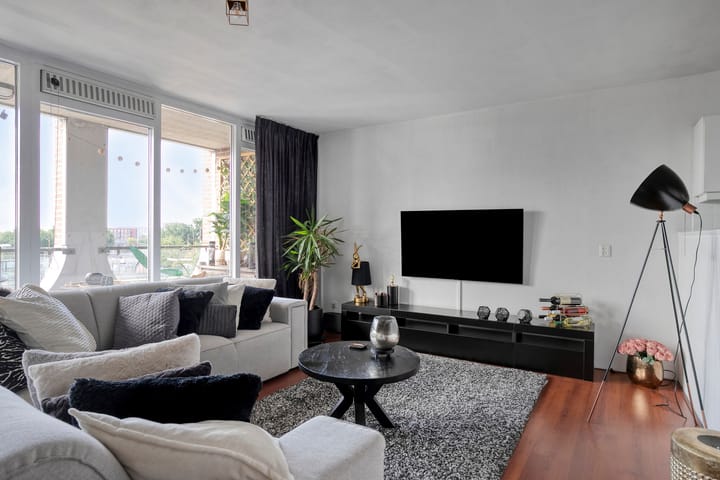 Foto 3 van Stationsplein 58