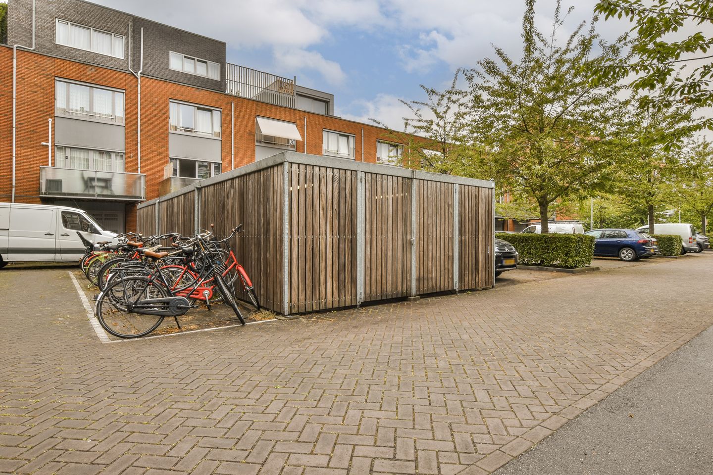 Foto 20 van Postjesweg 136-H