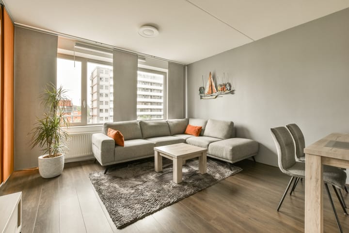 Photo 2 of Postjesweg 136-H