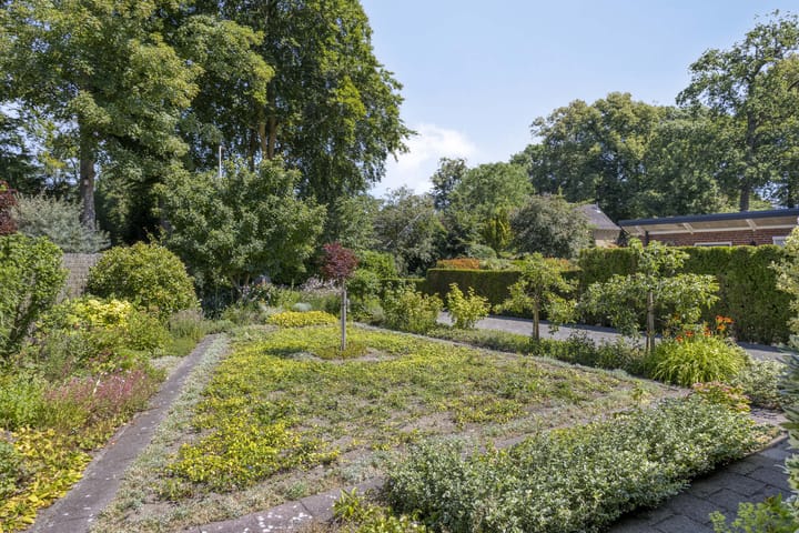 Foto 36 van De Wolzaklaan 18-A