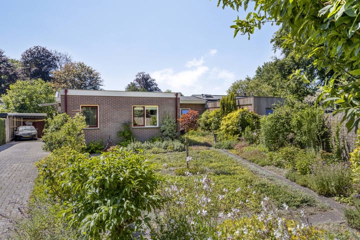 Foto 38 van De Wolzaklaan 18-A