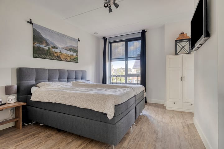 Photo 33 of Arent van Gentlaan 43