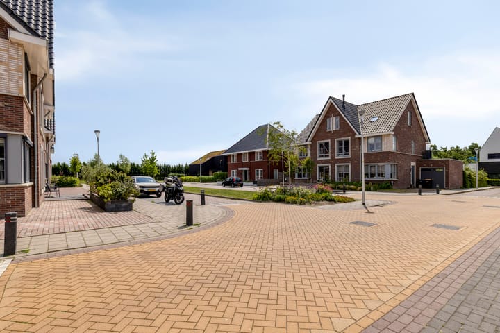 Photo 55 of Arent van Gentlaan 43