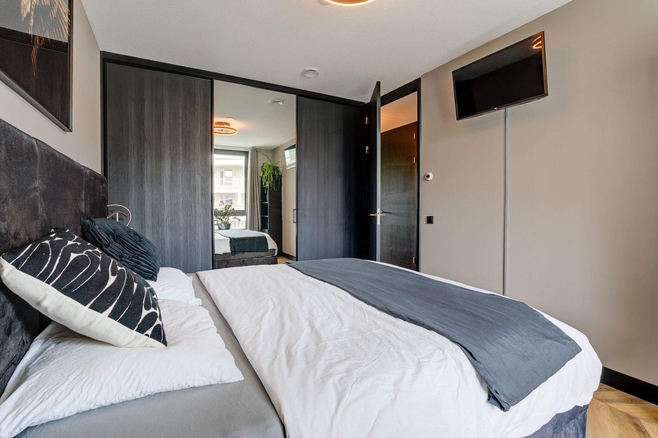 Foto 15 van Terheijdenstraat 290