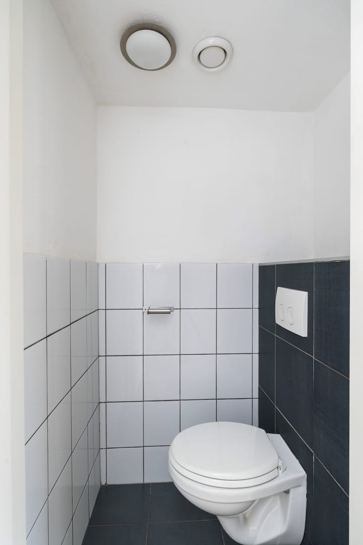 Foto 8 van Aert van Neslaan 432