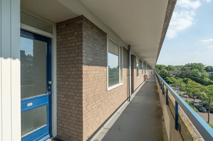 Foto 30 van Aert van Neslaan 432