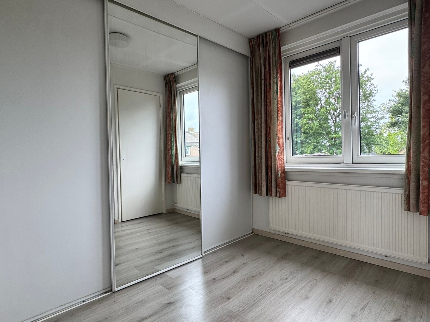 Photo 19 of Noorder Sluisstraat 29