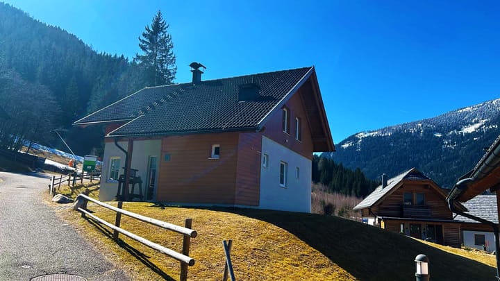 Foto 4 van Maibrunnenweg  16 - 407