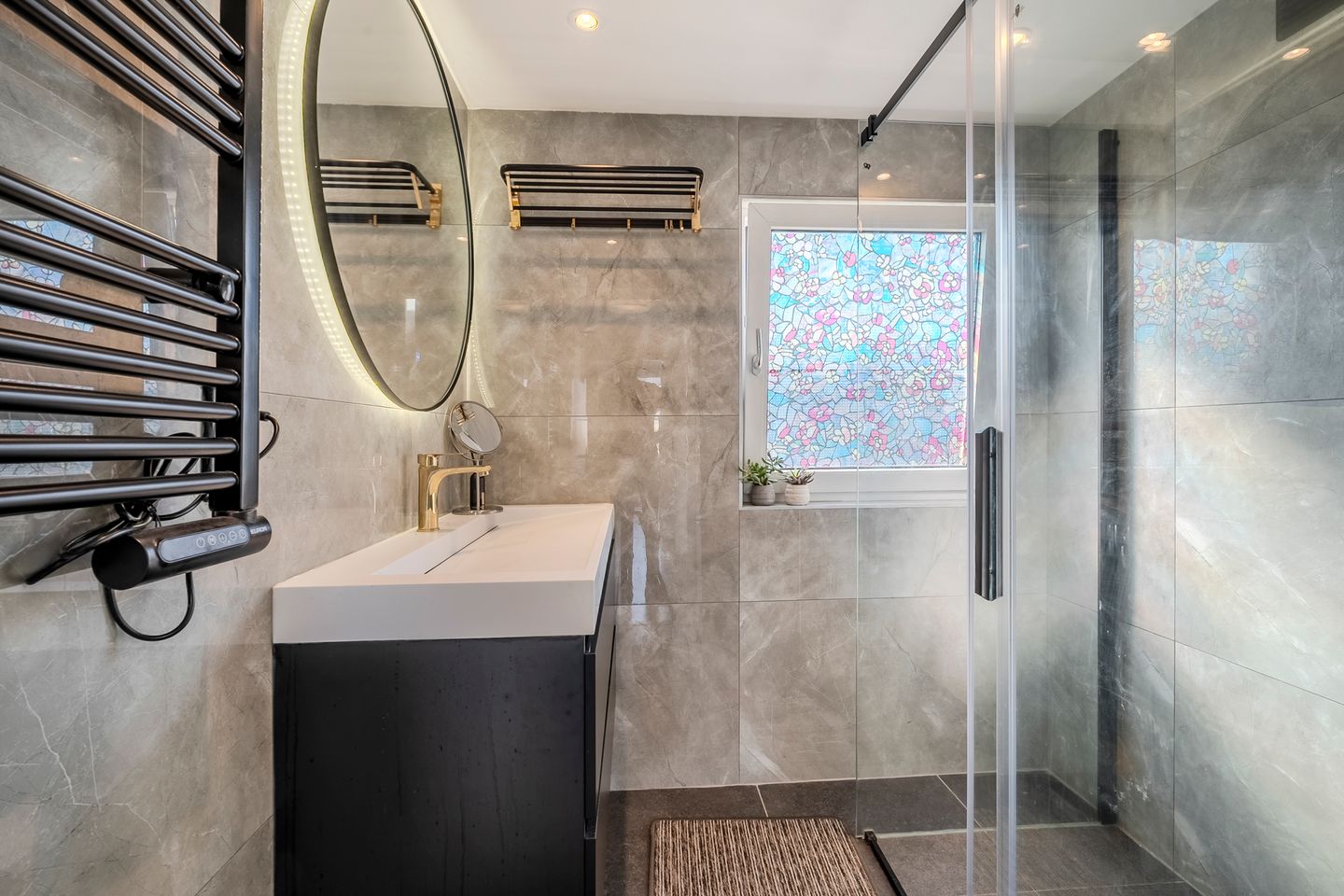 Photo 4 of Vincent van Goghweg 33