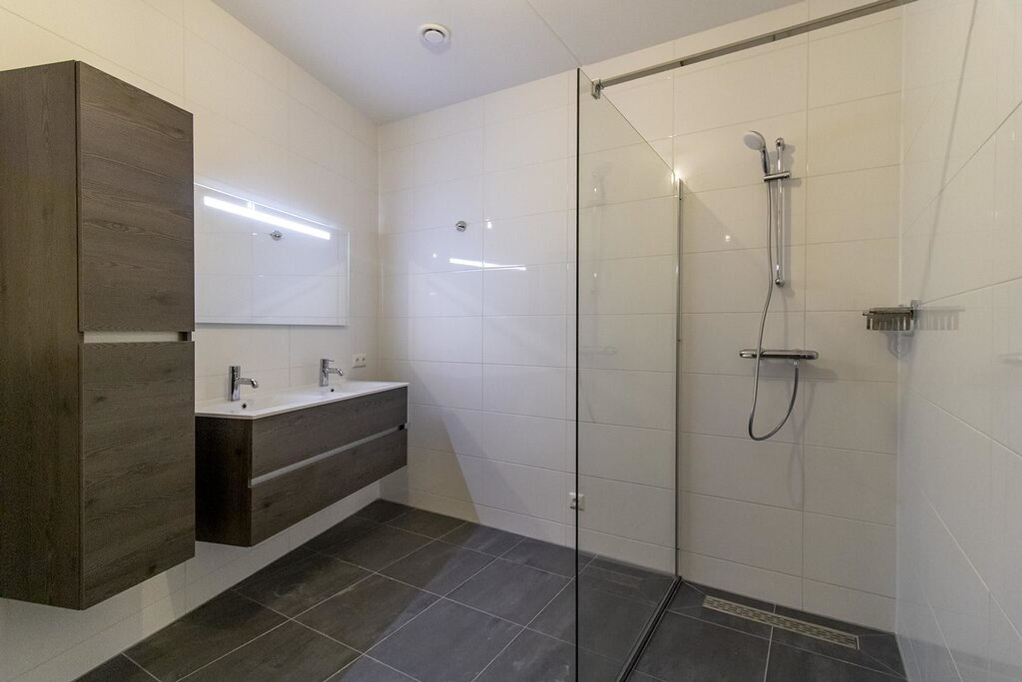 Foto 12 van Carel Willinkgracht 233