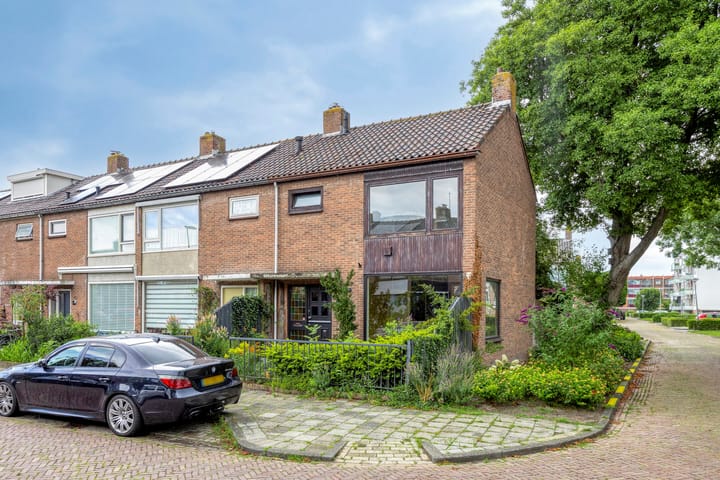 Foto 23 van Rijnstraat 139